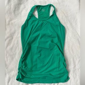 Athleta Speedlight Racerback Tank GREEN size Large